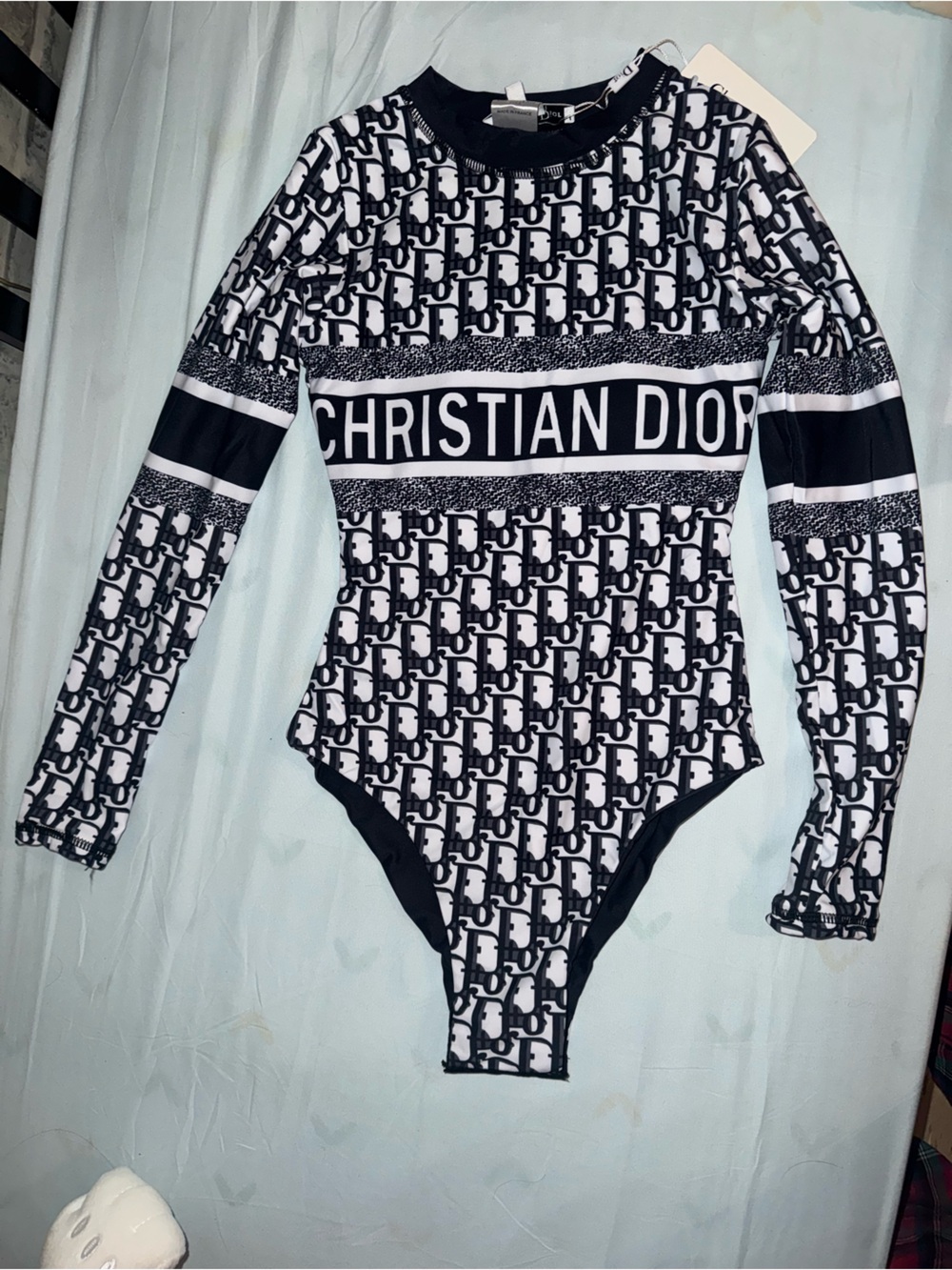 Beautiful Black & White Logo Monogram long sleeve Bodysuit xxs